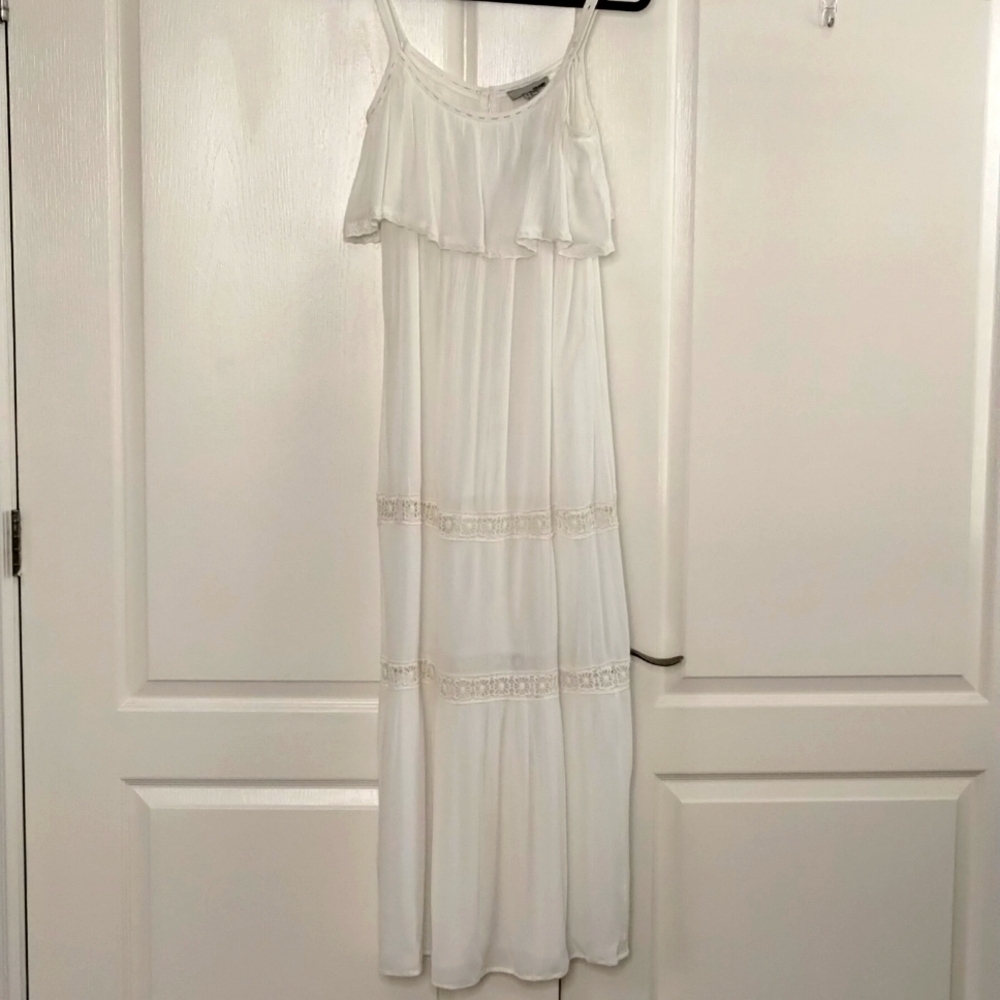 Solemio Los Angeles white maxi dress ruffle top brocade lace, textured small